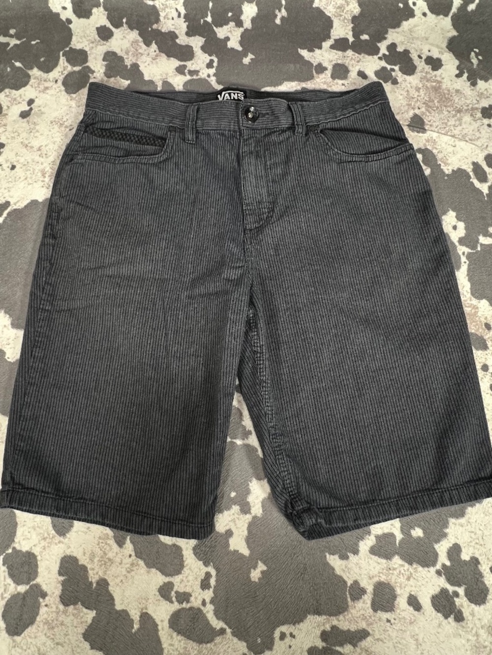 Vans Shorts sz.30 Grey color